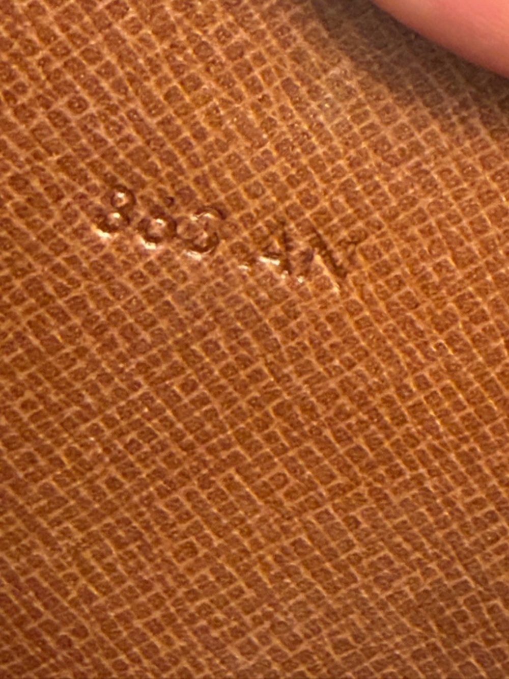 Louis Vuitton Vintage Compact Wallet (PRICE FIRM) - Picture 3 of 14